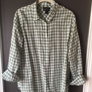 JCrew Classic Fit Boy Shirt in crinkle gingham